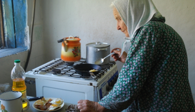 В квартирах жилых домов не выше 2 этажей допускается размещение одного газового баллона объемом не более 5 литров