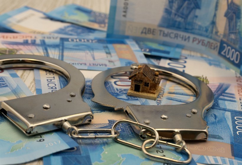 У директора нижнетуринской УК за долги арестовали имущество на сумму 84 млн рублей