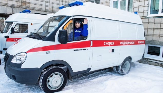 30.12.2019 г. состоялась передача нового транспорта Центральной городской больнице. Водитель Евгений Вяткин за рулем «ГАЗели», предназначенной для транспортировки больных в Нижний Тагил 