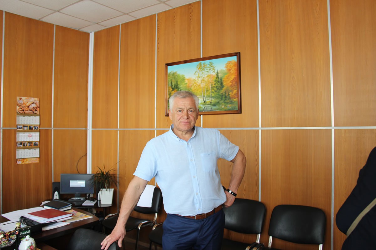 Директор Нижнетуринского хлебокомбината Ринат Закирулин: «Мы все преодолеем с моим боевым кол- лективом»