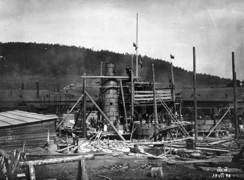 17 июля 1898 года. Нижнетуринский завод. Строительство доменной печи 