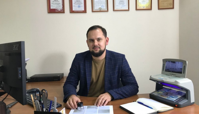 Юрий Сергеевич Решетов. Судебный эксперт, графолог, руководитель Бюро экспертиз «Решение»