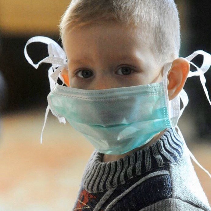 Достичь 80-процентного коллективного иммунитета от коронавируса в Свердловской области можно только тогда, когда начнется вакцинация детей. Об этом в ходе брифинга заявил Павел Креков 