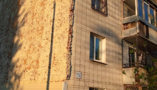 Жители ул. Свердлова, 114 борются за комфортную среду в квартирах и своем дворе. И за свое закрепленное Жилищным кодексом исключительное право собственников решать, кому доверить управление домом пойдут до конца