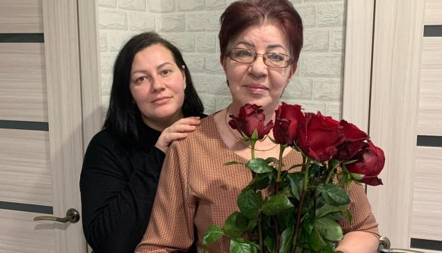 Юлия Трунова со своей матерью Надеждой Берестян