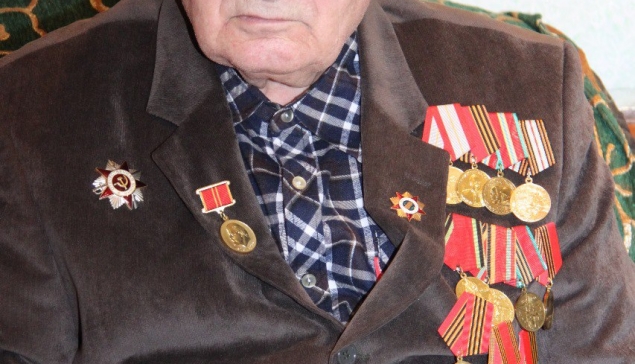 Иван Жлудько ушел воевать в 1943 году и демобилизовался только в 1950-м. В Нижней Туре от строил НТГРЭС, работал на электроаппаратном заводе