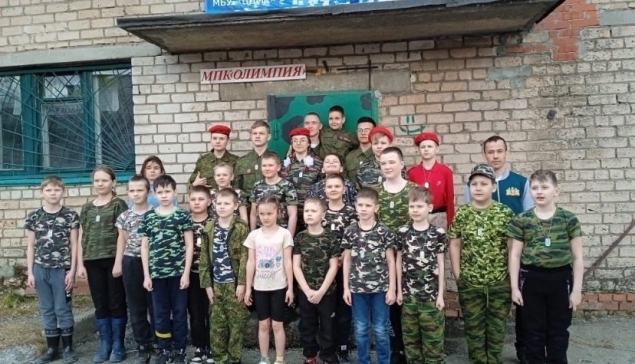 Ребята, приходя в патриотический клуб, погружаются в определенную атмосферу. Здесь они находят понимание, внимание к своим проблемам, поддержку своих идей и начинаний. Здесь образуется сообщество с весьма четкими целями