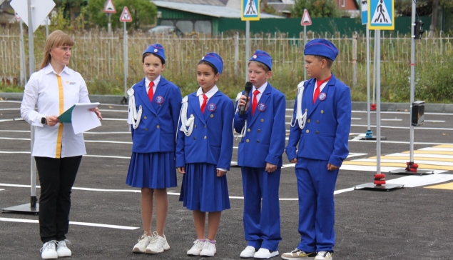 Реалистично, но безопасно