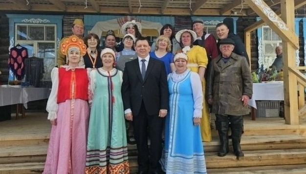 Яркий мир «Платины»