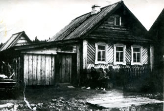 Дом в п. Серебрянка, где родился Рогозин А.В.