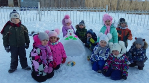 Муниципальный смотр зимних участков «Герои любимых сказок», посвященный Году театра в России