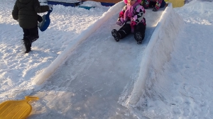 Муниципальный смотр зимних участков «Герои любимых сказок», посвященный Году театра в России