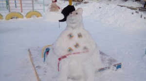 Муниципальный смотр зимних участков «Герои любимых сказок», посвященный Году театра в России