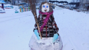 Муниципальный смотр зимних участков «Герои любимых сказок», посвященный Году театра в России