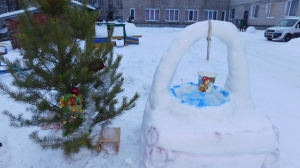 Муниципальный смотр зимних участков «Герои любимых сказок», посвященный Году театра в России