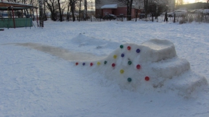 Муниципальный смотр зимних участков «Герои любимых сказок», посвященный Году театра в России