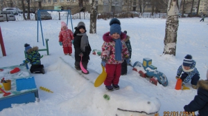 Муниципальный смотр зимних участков «Герои любимых сказок», посвященный Году театра в России
