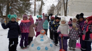 Муниципальный смотр зимних участков «Герои любимых сказок», посвященный Году театра в России
