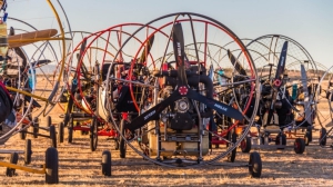 На одном крыле 