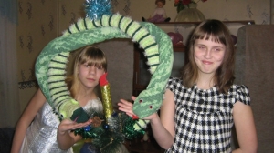 Крепко сшито, хитро связано. (авторы - Анастасия Вялкова и Анна Сеченина).