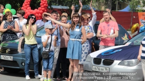 За рулём красавицы