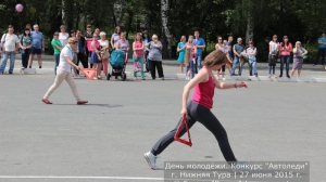 За рулём красавицы