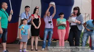 За рулём красавицы