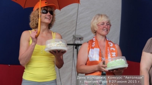 За рулём красавицы