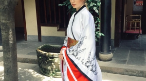 Ксения Голоманзина