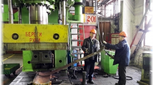 Анатолий Бажин и Алексей Вотинцев, цех №4