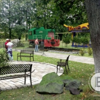 Строим жилье и школы