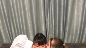 Мамочку Ольгу Власову дочка Ангелина и сынок Андрюшка поздравляют с праздником: «Желаем маме много радости и улыбок. Мы тебя очень любим!» / Фото из семейного архива